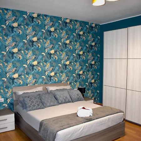 Casa Vacanze Oikia - Room Orchidea Neapel Exterior foto