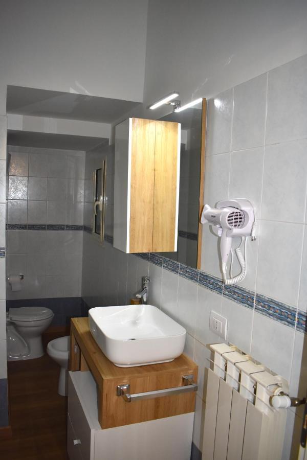 Casa Vacanze Oikia - Room Orchidea Neapel Exterior foto